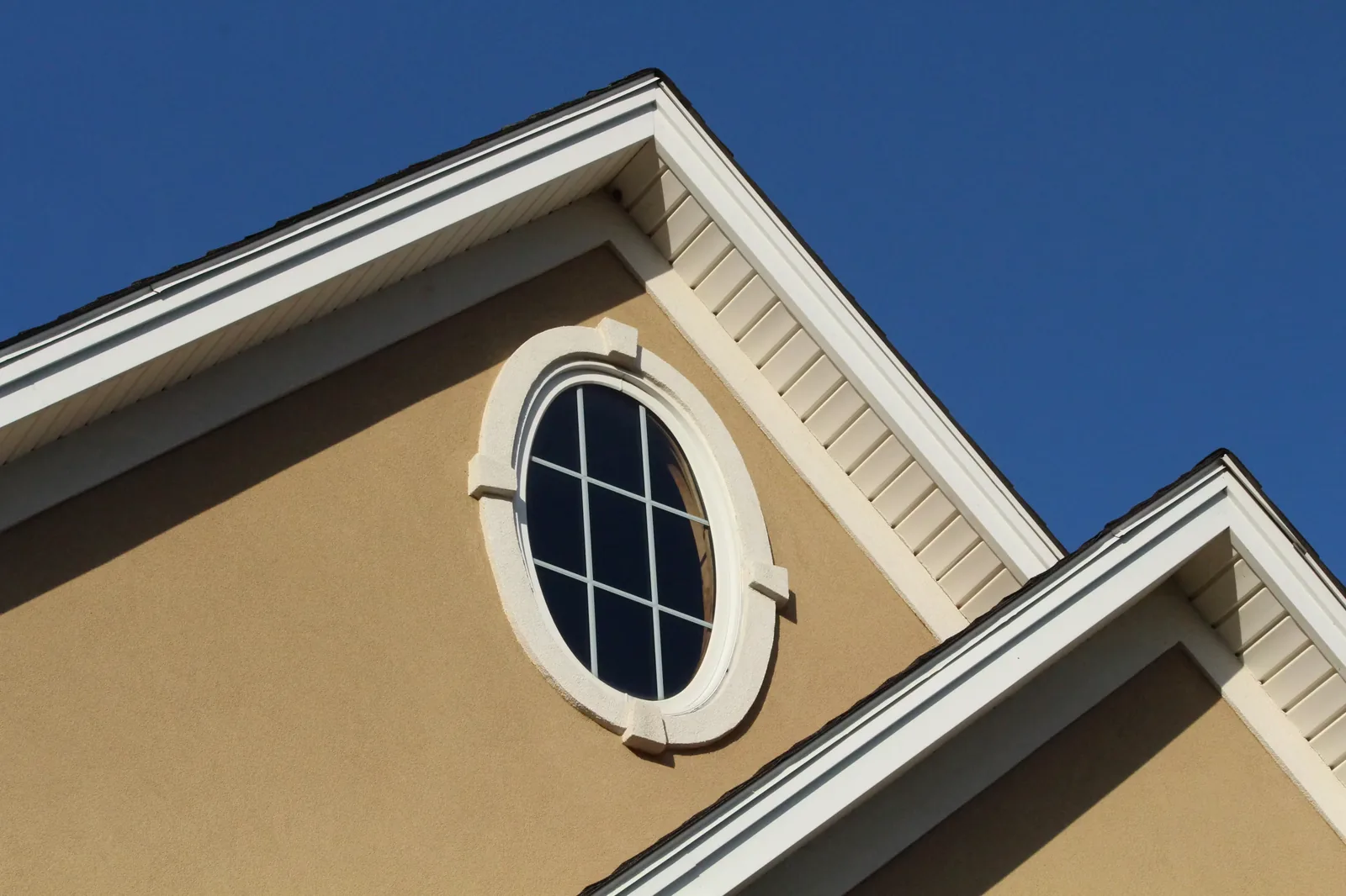 Decorative custom stucco finish